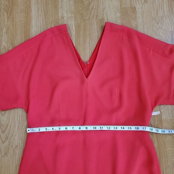 Lewit Dolman-Sleeve V-Neck Crepe Dress size 12 in Red- NEW - Picture 7 of 11